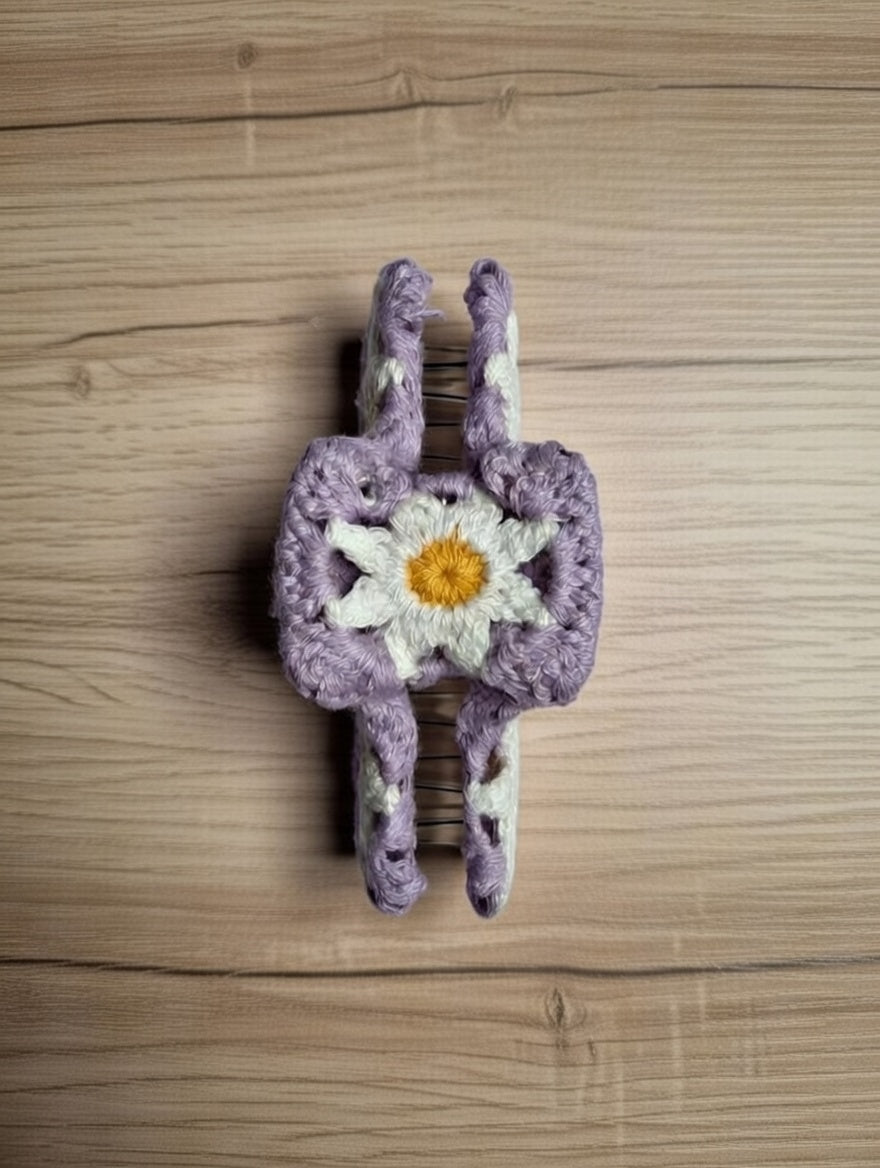 Crochet purple daisy claw clip