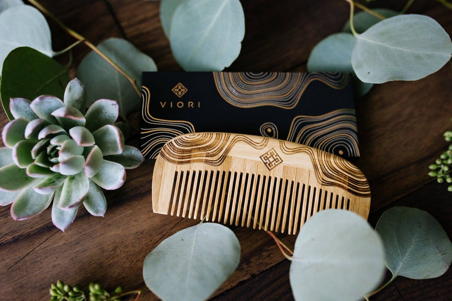 Natural bamboo comb for gentle anti-static detangling | Salon-Selected | The Pixie Garden