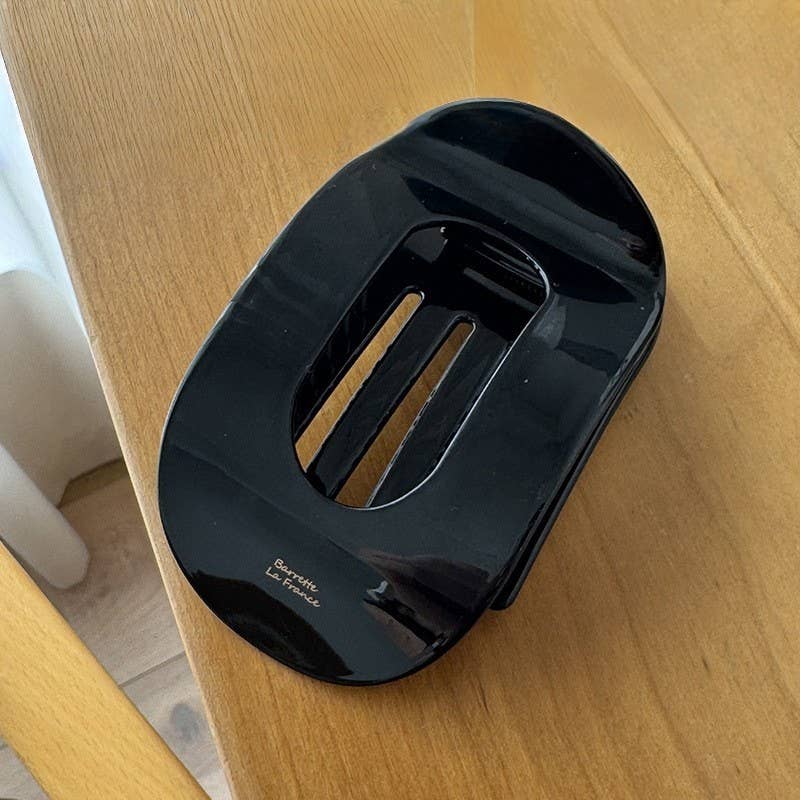 Jumbo lay flat oval claw clip black salon-selected strong hold hair clip The Pixie Garden