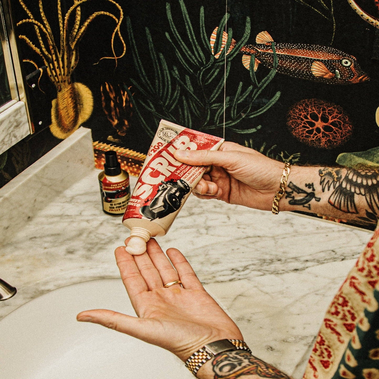 18.21 Man Made Octane 200 exfoliating face scrub for men