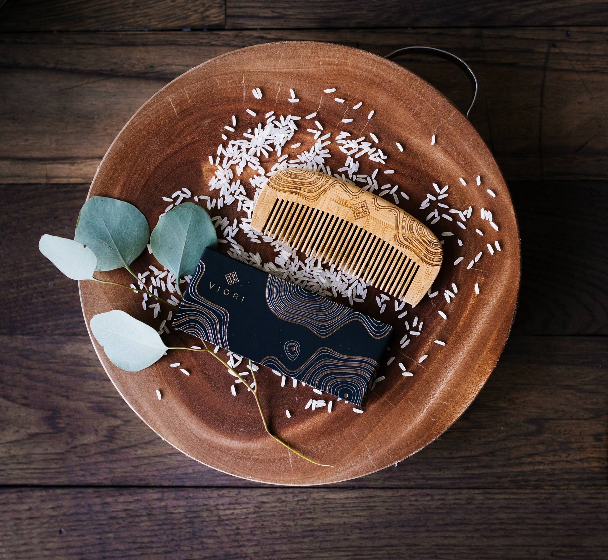 Viori bamboo comb handcrafted by Hunan artisans | Sustainable hair tool | The Pixie Garden